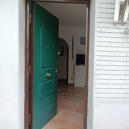 Laura's House
