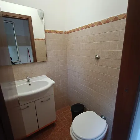 דירה Laura's House